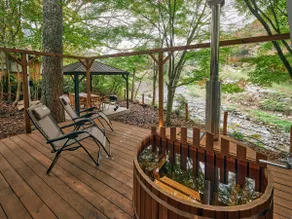 Riverside BBQ + Private Barrel Sauna| 25m Yamanaka - Image 4