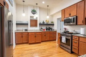 Chic 4BR/4BA House in The Grove - Image 3