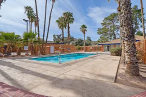 2 Miles to UofA | Pool & spa in Gated Community - Image 3