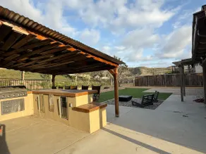 Modern SoCal Home Near Beach - Image 3