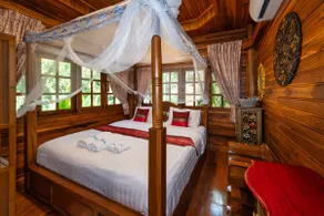 Splendid 2 BRM Thai-Style Home - Image 2