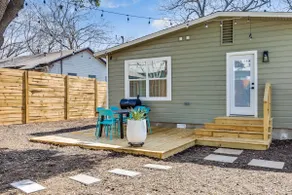 Cozy Condo near UT/Downtown - Image 4