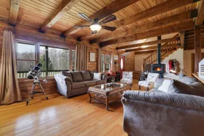 spacious Hideaway | Jacuzzi+Games - Image 4