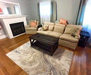 Beach House in Portsmouth - Image 5