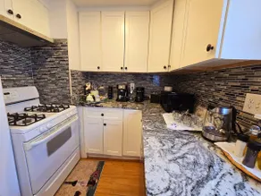 Comfy Chic Boston 3BR w/ Parking – World Cup! - Image 4