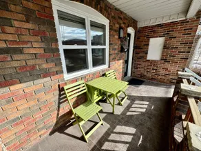3BR Cozy home with Free 2 Parking/pet friendly - Image 4