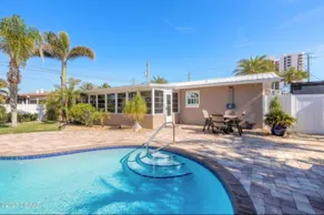 Beachside Bungalow • Heated Pool • Hot Tub • Beach - Image 4