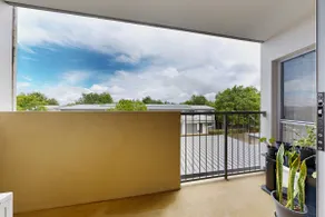 Sweet Mango Hill Apartment w Convenient Location - Image 2