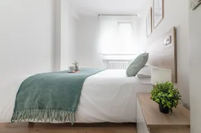 Cozy 3BR Apt | Santander Center - Image 5