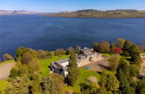 Stunning Flat in Loch Lomond - Image 2