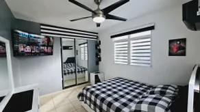 Modern Apt Black & White WithJacuzzi on Terrace 1 - Image 4
