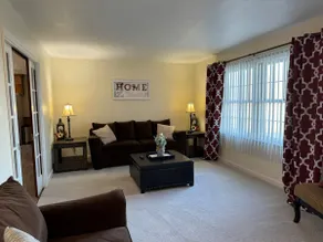 Country Cottage with Pool Table! - Image 3