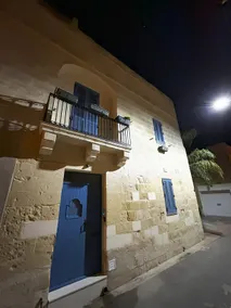 De Rohan Central Townhouse 38 - Image 2