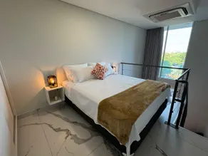 Unique exclusive double-height loft in the city - Image 2