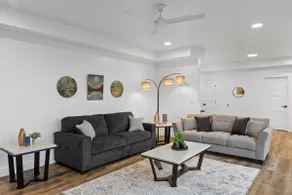 Stunning Waterfront Condo Breathtaking Views 202 - Image 2