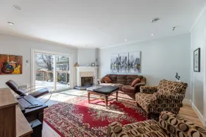 Executive Home in Bowring Park - Image 3