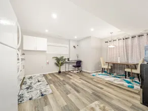 Private Basement Suite - Image 5