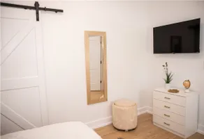 Charming home Downtown Concord Harrisburg - Image 3