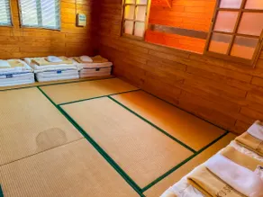 Private cottage in the great outdoors, 10 people OK! BBQ, hot springs, and outdoor experiences included - Image 4