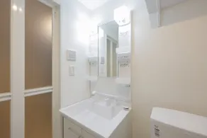 7-minute walk from the nearest station, Bri-Takaido!/One bus to Shinjuku Station/ Fully furnished apartment with appliances, single bed and futon. - Image 5