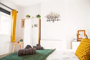 Coastal Gateway, FREE car park,3 bedrooms, 5 beds. - Image 3