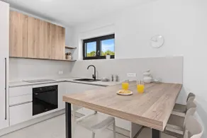 Blue apartment - new and modern, fenced parking - Image 3