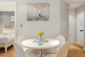 Nell Gwynn Chelsea Accommodation - Image 3