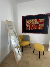 To 136 - Image 3