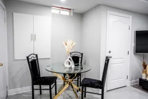 Saint Suites Luxury 2Bed+1Bath - Image 4