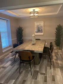 Spacious 5BR in OP | EV Charger - Image 4