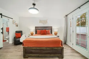 Manzanita Terrace Oasis: 3BR w/Mountain Views Epic - Image 2