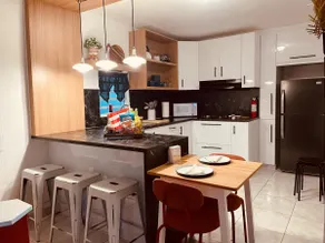 Jacky's Full Kitchen - King Bed Studio A-2 - Image 4