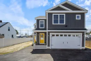 Cool New Dover Home - Image 2