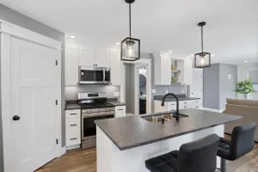 Cool New Dover Home - Image 4