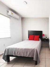 2 Bedrooms · Ground Floor · Parking - Image 3
