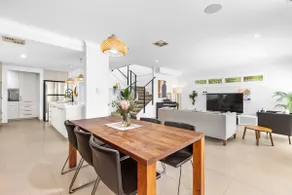 Coastal Retreat in Burns Beach - Image 2