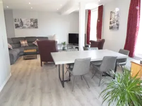 Clarendon - Luxury Apartment - Image 3