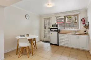 Stanley Studio Apartment close to beach & cafes - Image 3