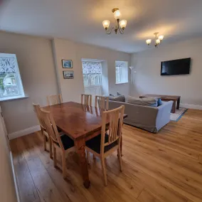 The Walled garden apartment - Image 4
