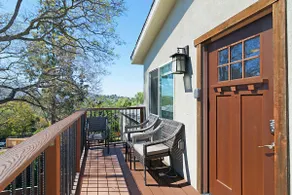 La Mesa House On a Hill With Mountain Views! - Image 5