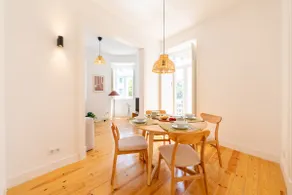 Sunny Lisbon Apartments by Soulplaces - Image 3