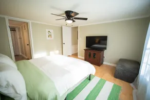 Spacious 4BR on 2+Acres close to Ft. Bragg & Shops - Image 5