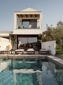 Pιgeon Nest Villa - Image 2