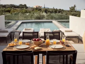 Pιgeon Nest Villa - Image 5
