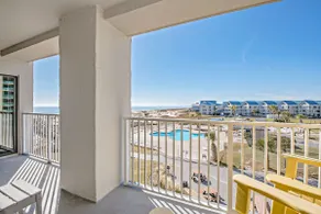 The Emerald Squid - Ocean View - Beachfront - Image 4