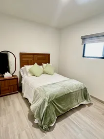 Luxury apartment in CC Tower - Image 4