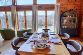 Waters Edge, Cozy Cabin & Pond - Image 5