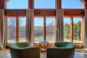 Waters Edge, Cozy Cabin & Pond - Image 5