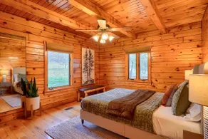 Waters Edge, Cozy Cabin & Pond - Image 3