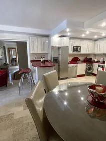 Prime 5 BR in Marbella Center - Image 3